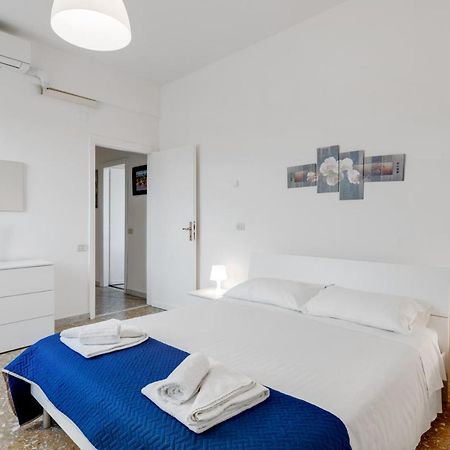 Lulli Cozy Apartment With Balcony 피렌체 외부 사진